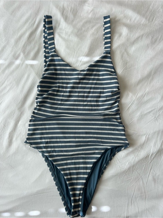 Vitamin A Other - Vitamin A Striped Navy & White Women’s One-Piece Swimsuit Size M